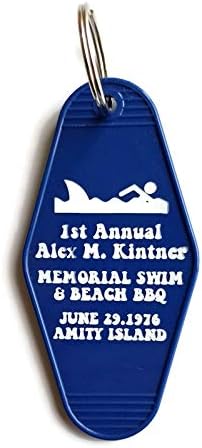 Jaws 1. Yıllık Alex M. Kinter Anıtı Yüzme ve Plaj BARBEKÜ Amity Island Inspired Anahtar Etiketi