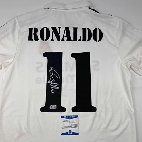 İmzalı / İmzalı Ronaldo Nazario Real Madrid Beyaz Futbol Forması Beckett BAS COA